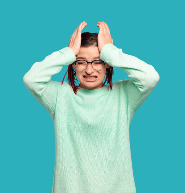 Femme qui se prend la tête